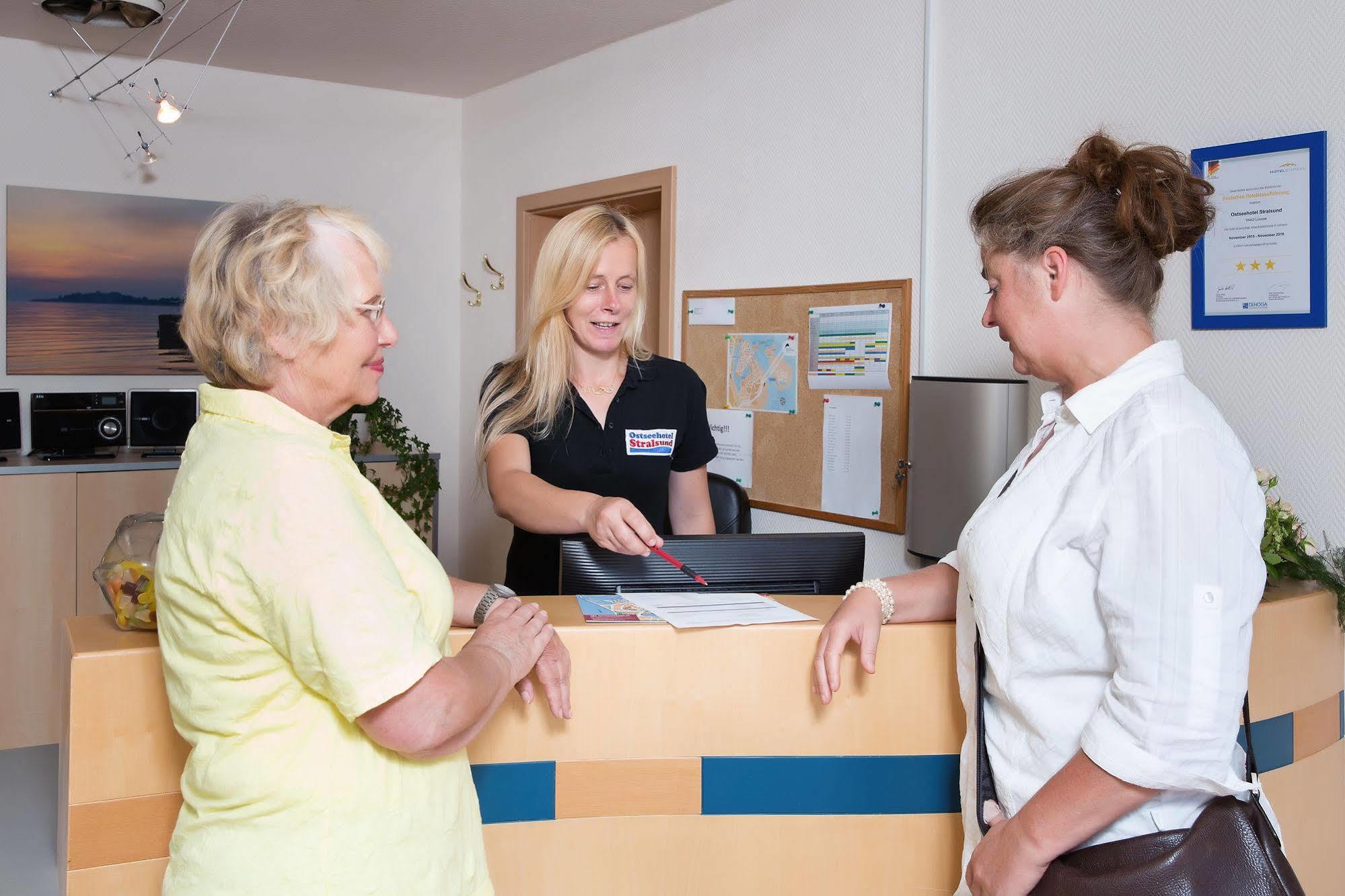 Motel Stralsund Extérieur photo