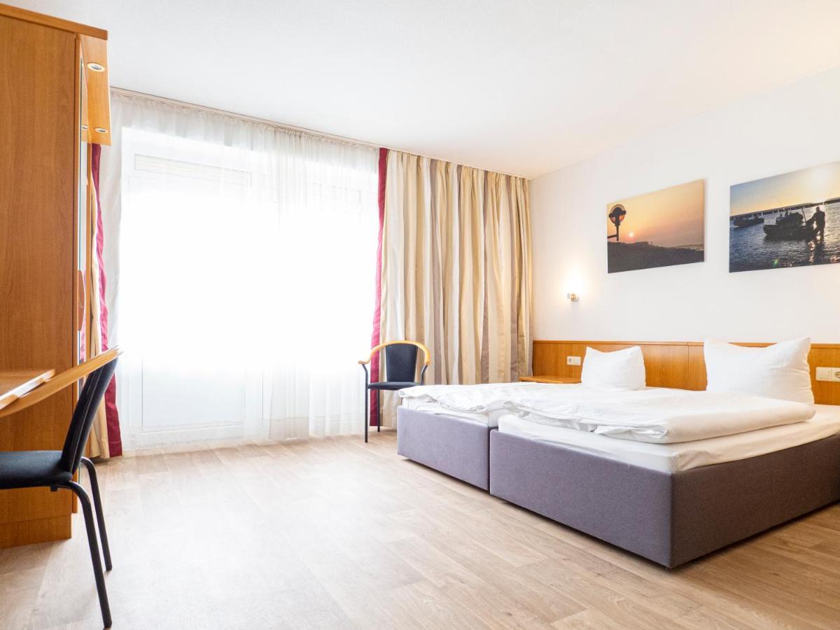 Motel Stralsund Extérieur photo