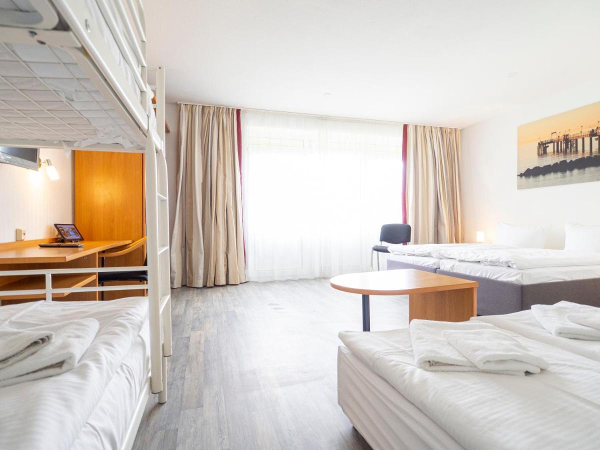Motel Stralsund Extérieur photo